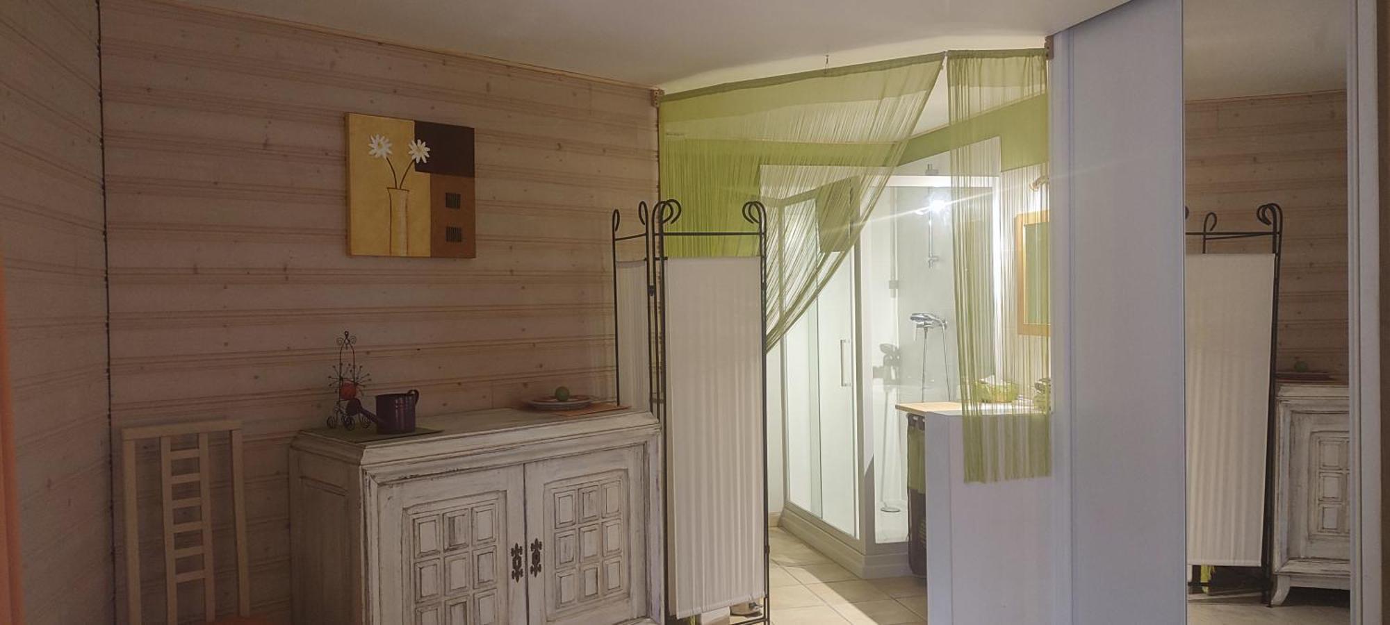 Gite Cosy, Sur Jardin, Terrasse Privee, Parking Au Calme En Rdc Gemozac ภายนอก รูปภาพ